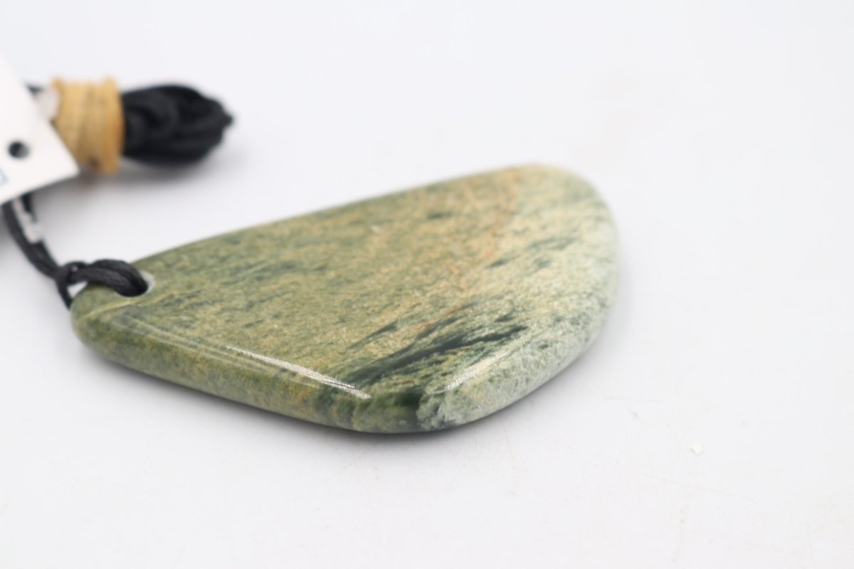 New Zealand Marsden Greenstone  Drop WT35M