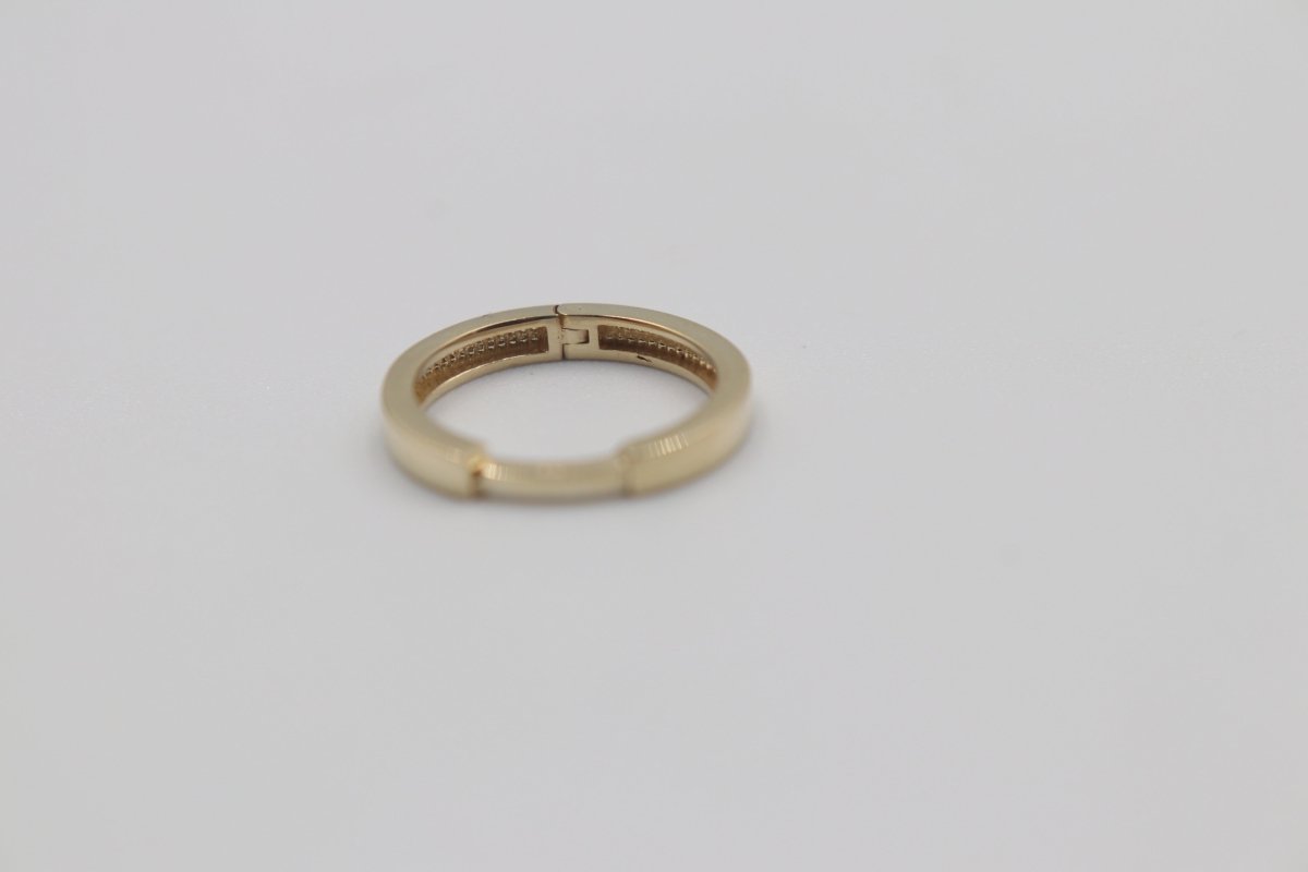 9ct Gold  Huggies