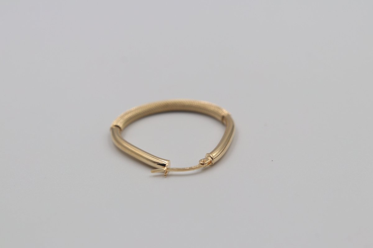 9ct Gold Pattern centre Hoops 30mmGE002