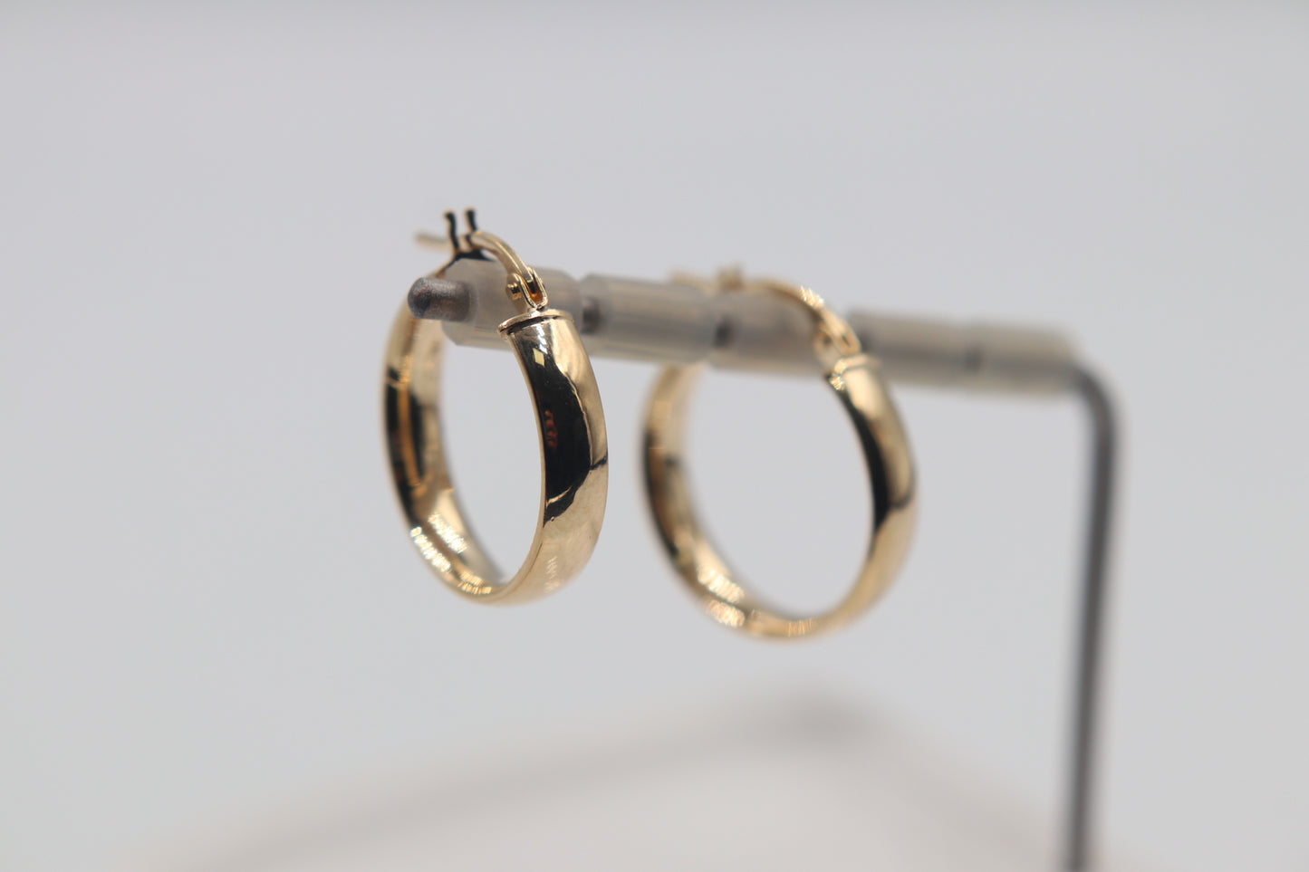 9ct Gold Round Hoops