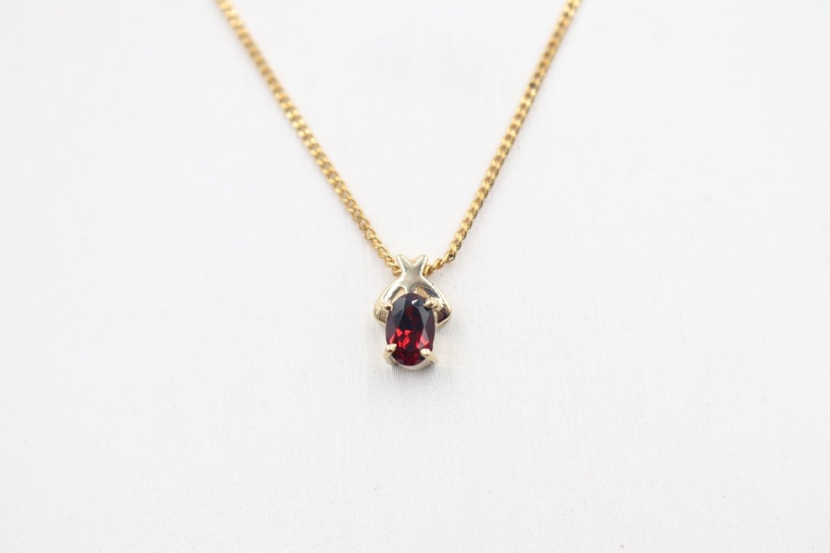 9ct Gold Set Genuine Garnet Pendent