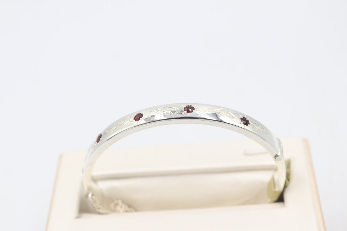 Sterling Silver Snap Bangle with Garnet