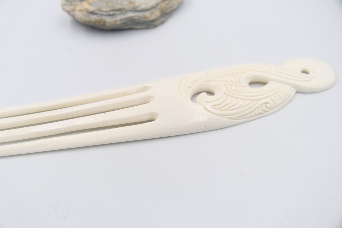 Bone Twist Heru