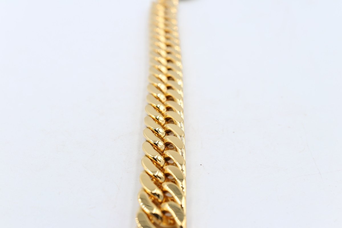 Gold Plated  Heavy Curb link Bracelet 23cm GP04