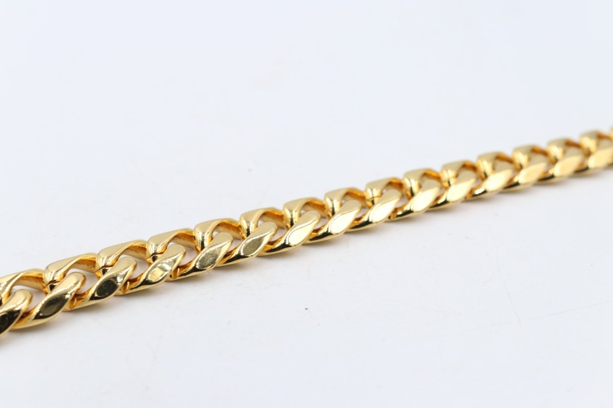 Gold Plated  Heavy Curb link Bracelet 23cm GP06