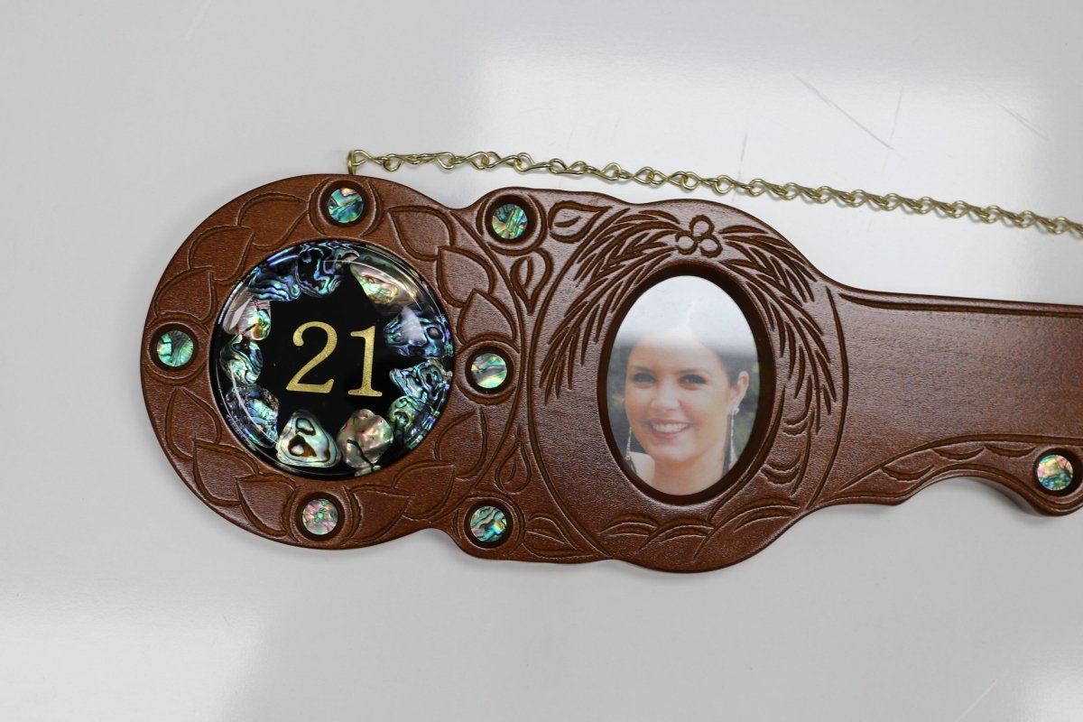 Native Wooden 21st key WM438