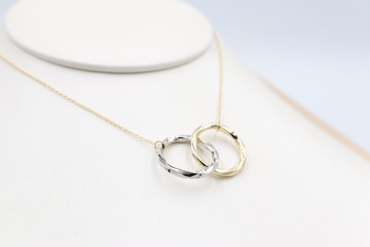 9ct Gold Two tone Double ring Pendent with 9ct Gold Chain