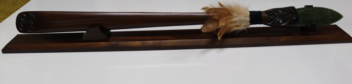 New Zealand Wood and Greenstone Taiaha with base WSSJ20T