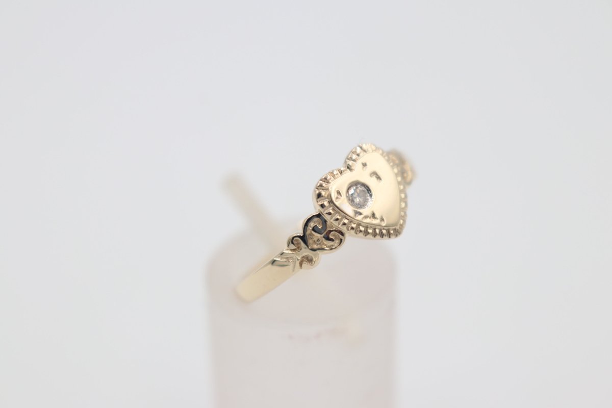 9ct Gold Girls Signet Ring with Diamond