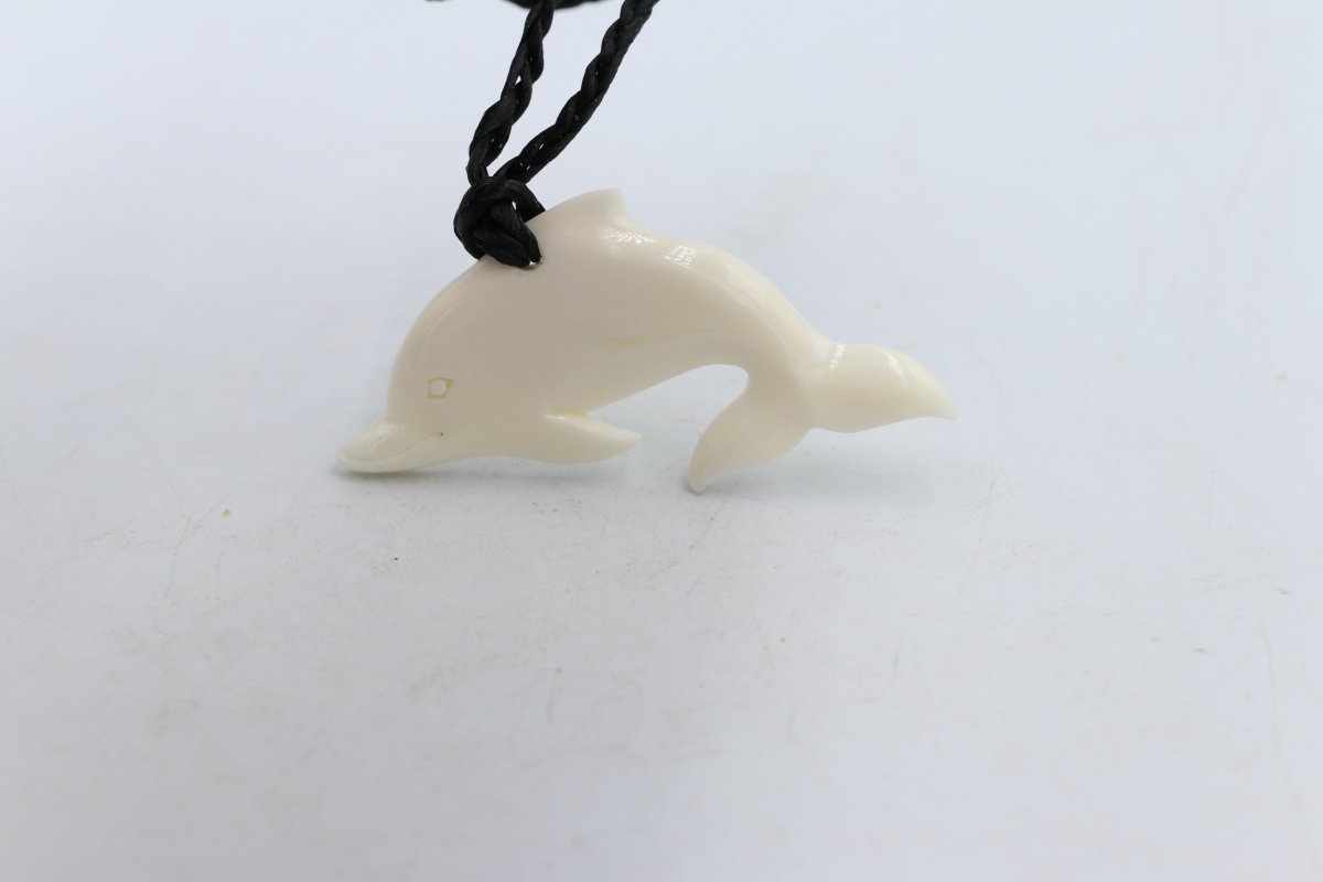 Bone Dolphin Pendant - BCCM018