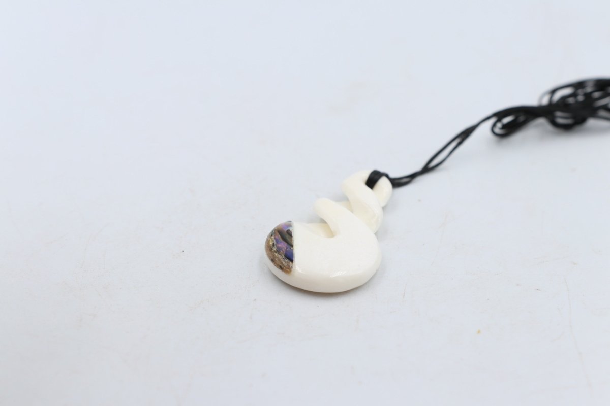 Bone Double Twist Pendant - BC002