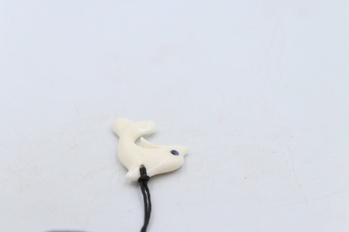 Bone Stylized Hook Pendant - BC081