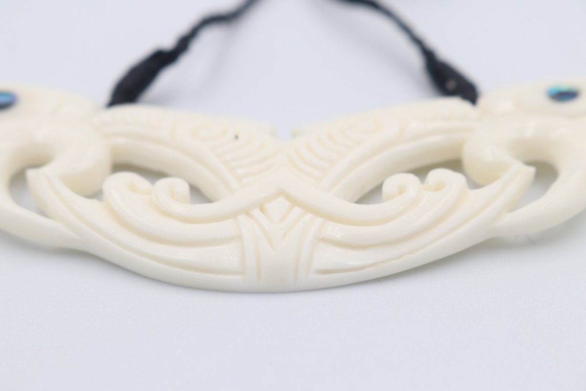 Bone Peka Peka pendent