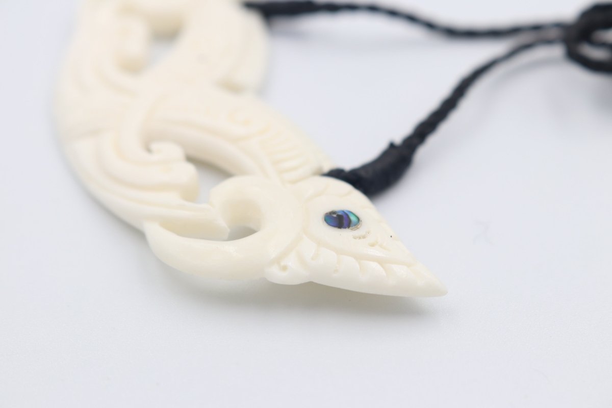 Bone Peka Peka pendent