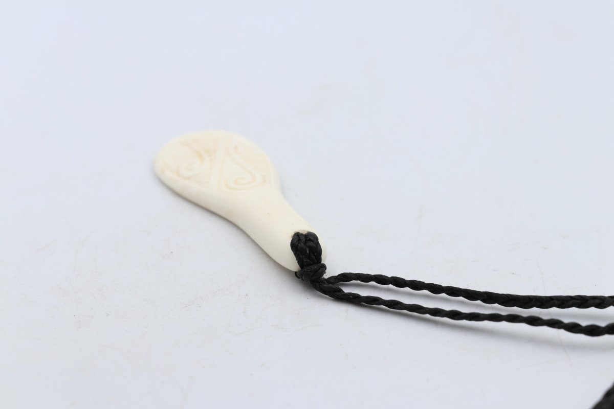 Bone Patu Pendant - BCCL013