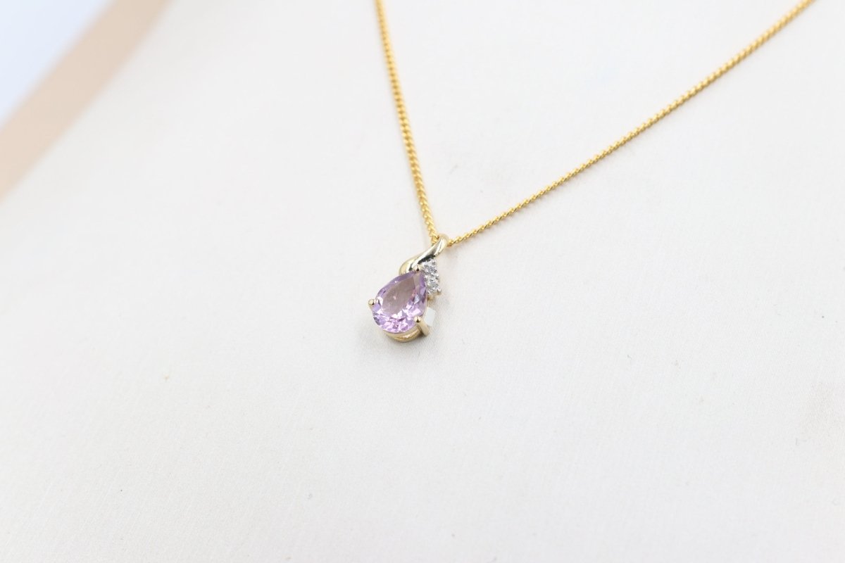 9ct Gold Genuine Amethyst Pendent D8736