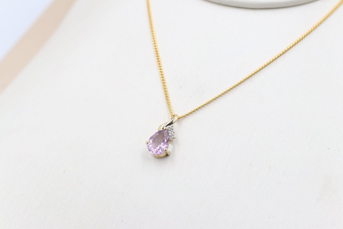 9ct Gold Genuine Amethyst Pendent D8736