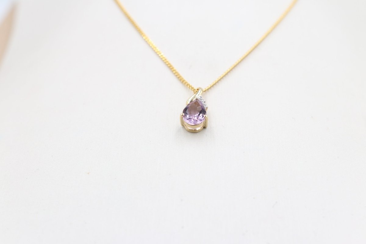 9ct Gold Genuine Amethyst Pendent D8736