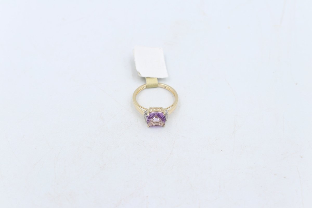 9ct Gold Amethyst And Diamond ring