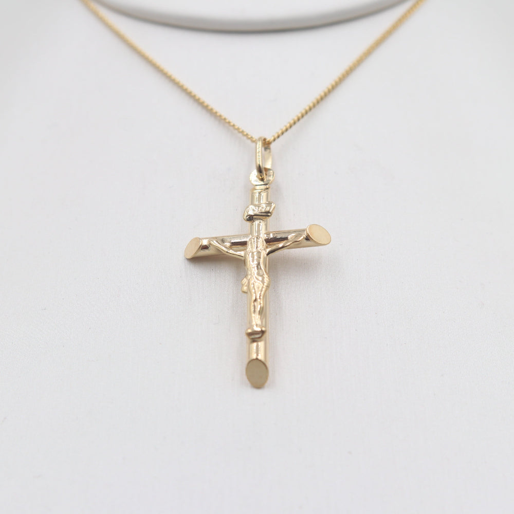 9ct Gold Crucifix 5P0020