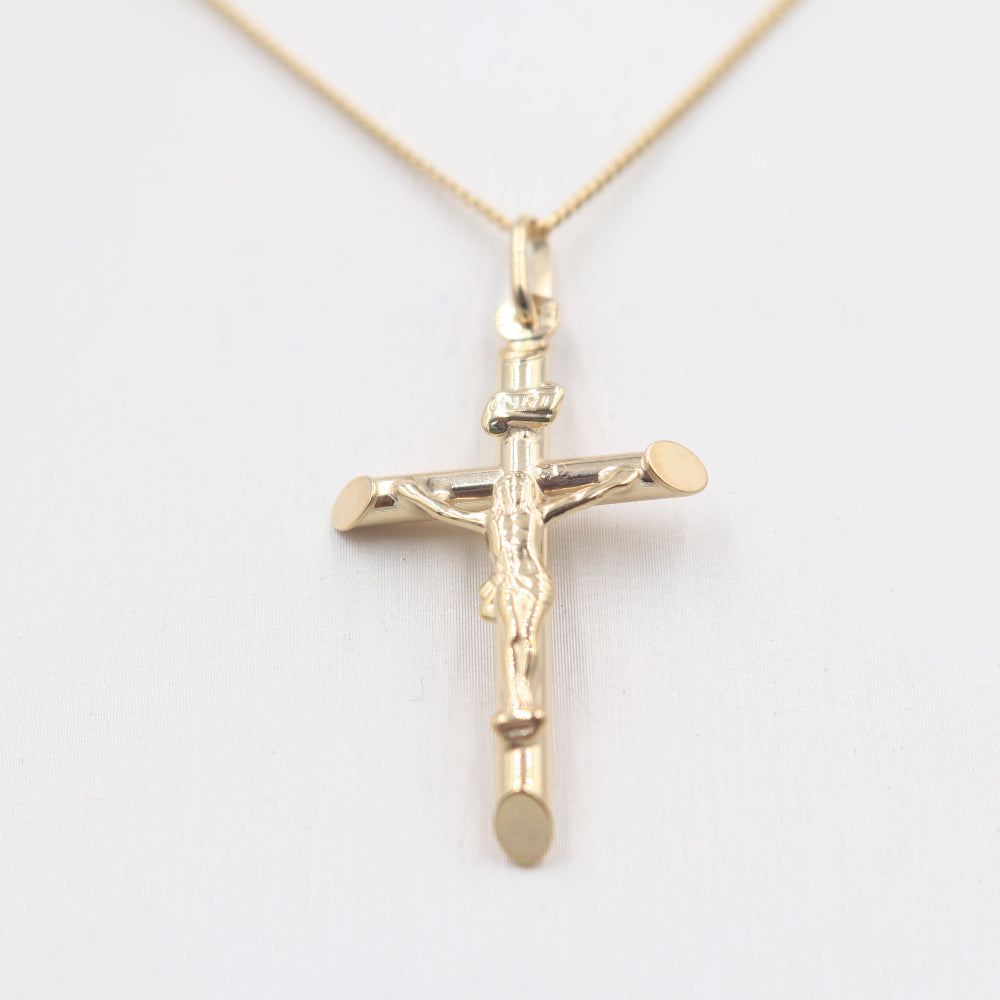9ct Gold Crucifix 5P0020