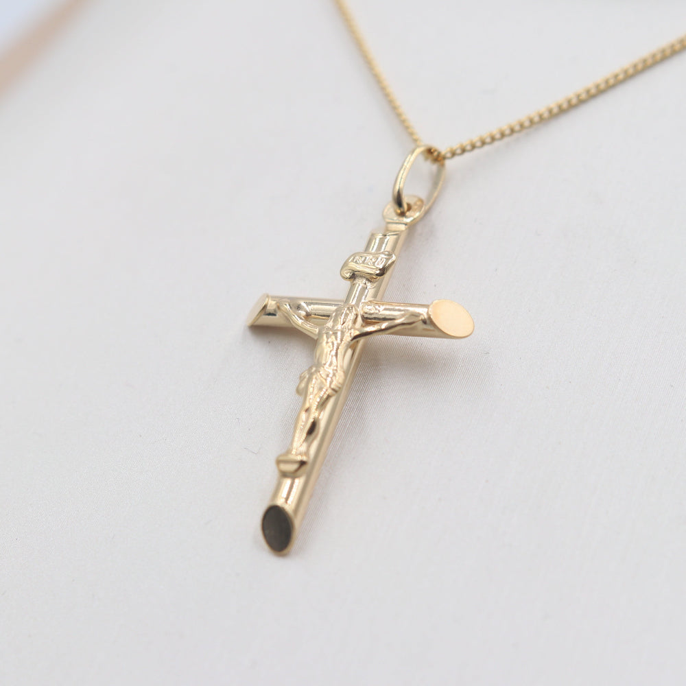 9ct Gold Crucifix 5P0020