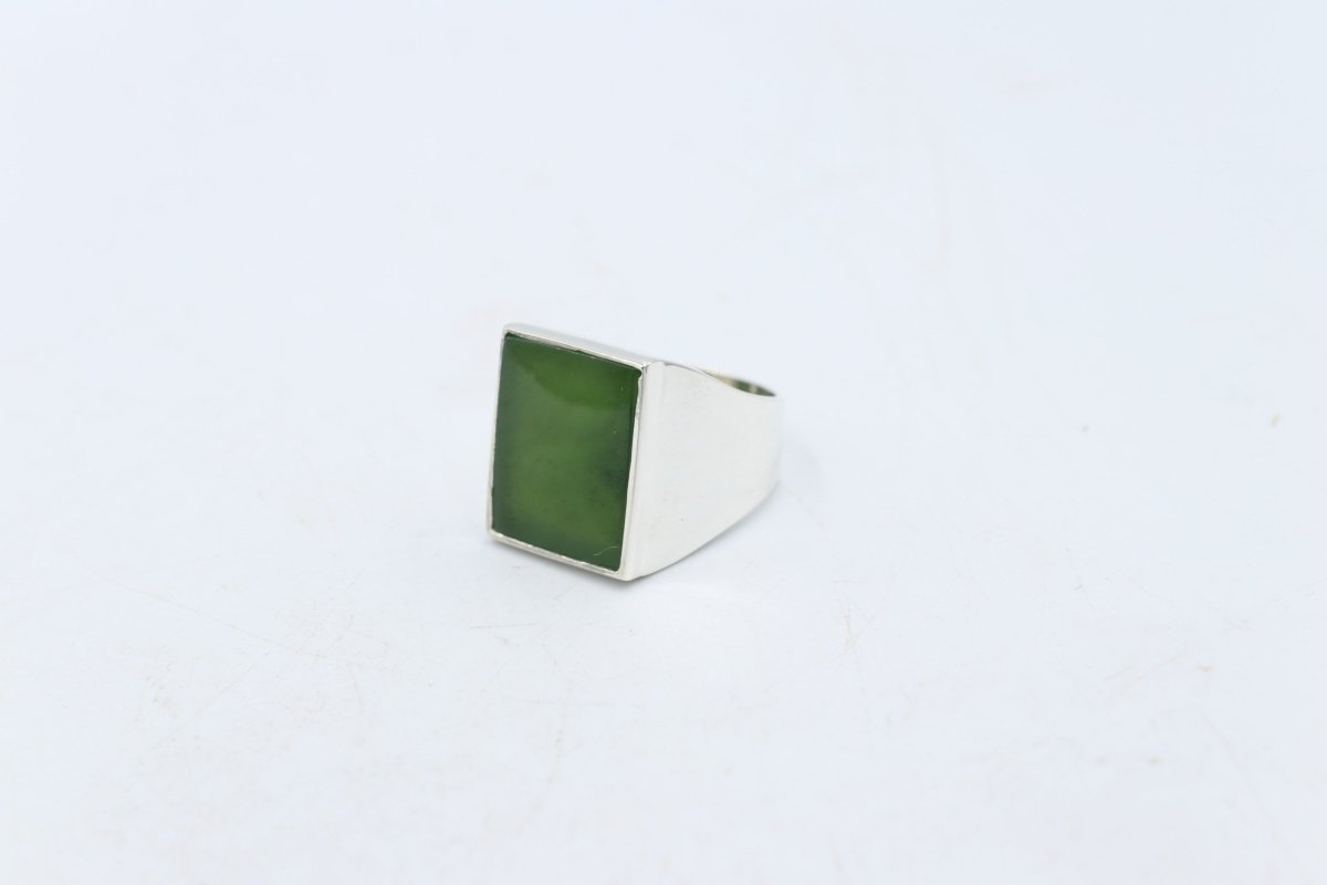 Stg Silver Ring with New Zealand Greenstone 331ALX