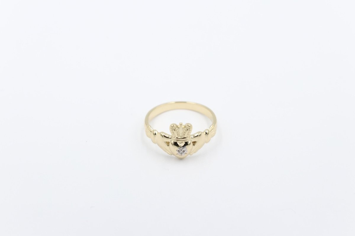 9ct Gold Diamond set Cladder Ring