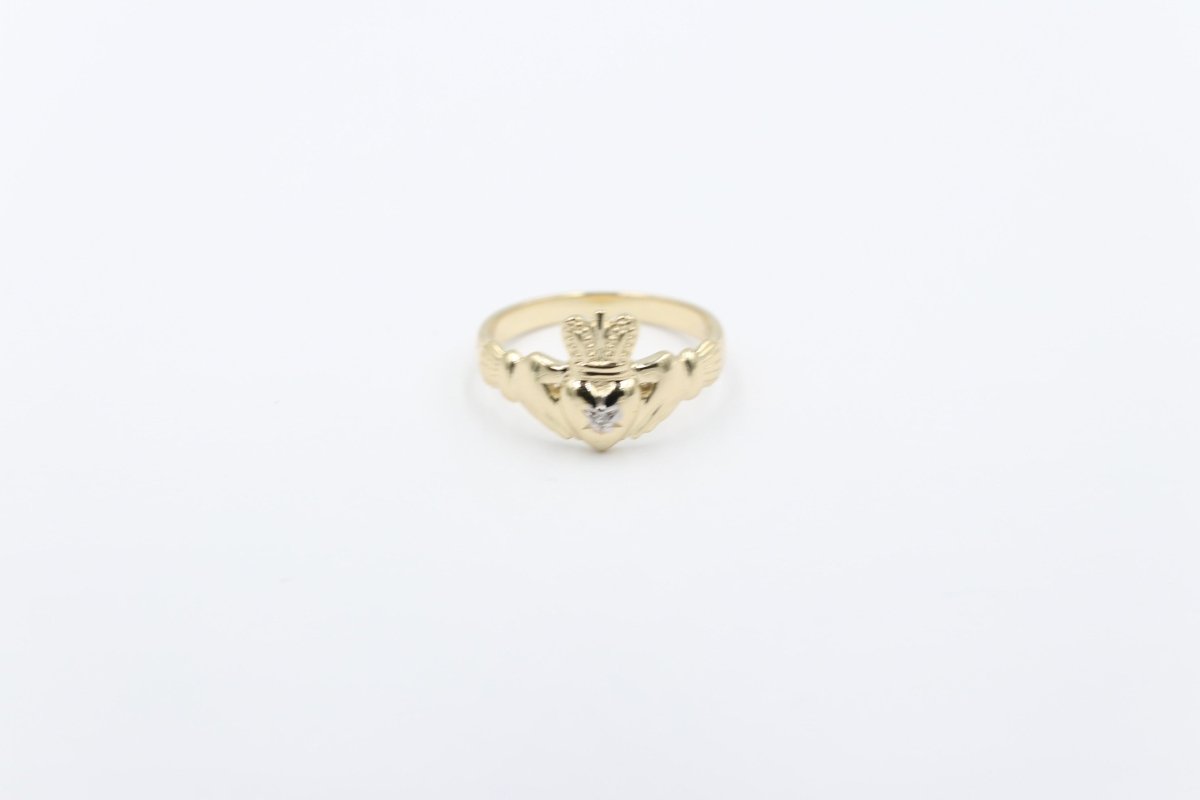 9ct Gold Diamond set Cladder Ring