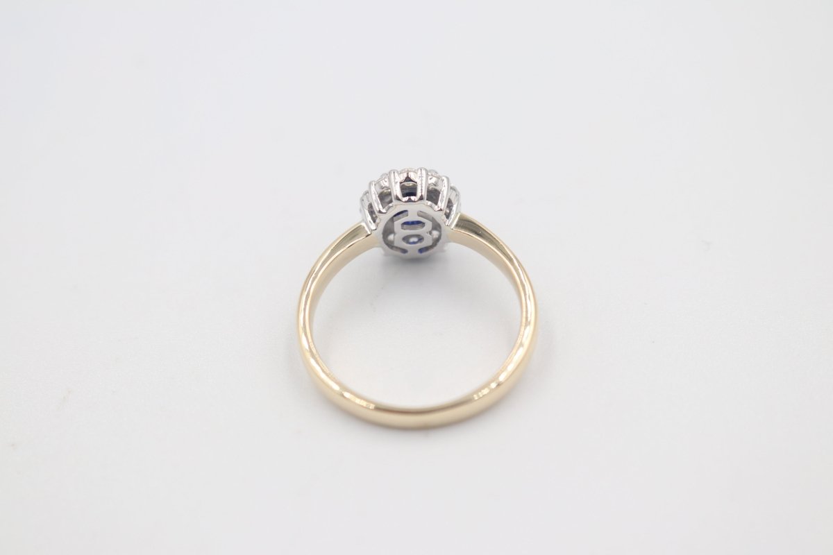 9ct Gold Syn Saphhire & CZ ring
