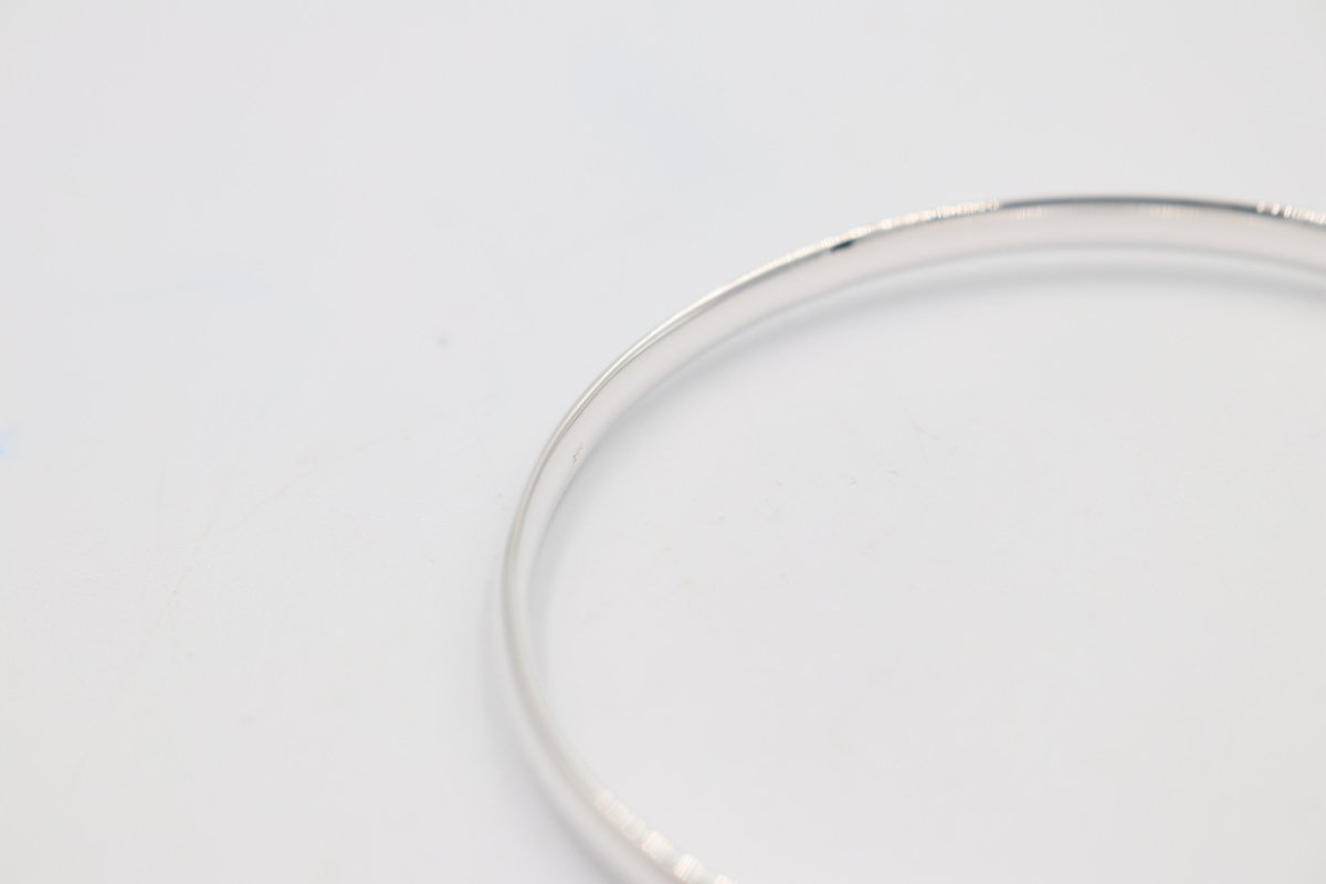 Sterling Silver Bangle SYB15