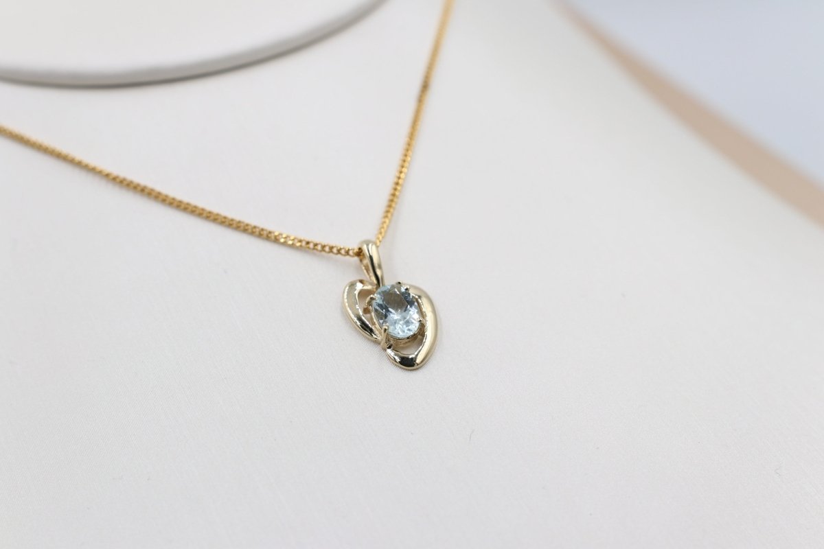 9ct Gold Genuine Aquamarine Pendent