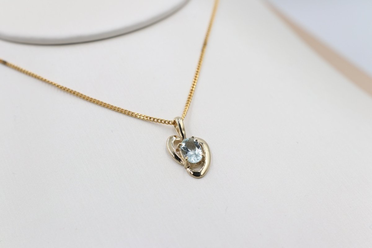 9ct Gold Genuine Aquamarine Pendent