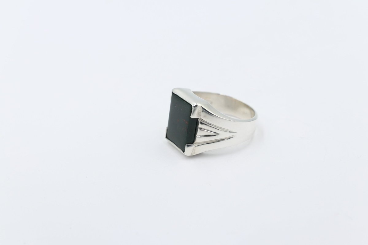 Stg Silver Ring with Bloodstone 489ALXBS