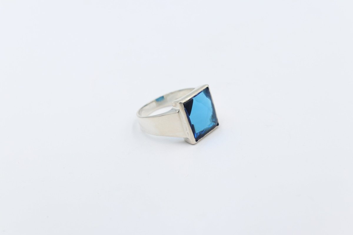 Stg Silver Mens Sub Blue Stone set Ring