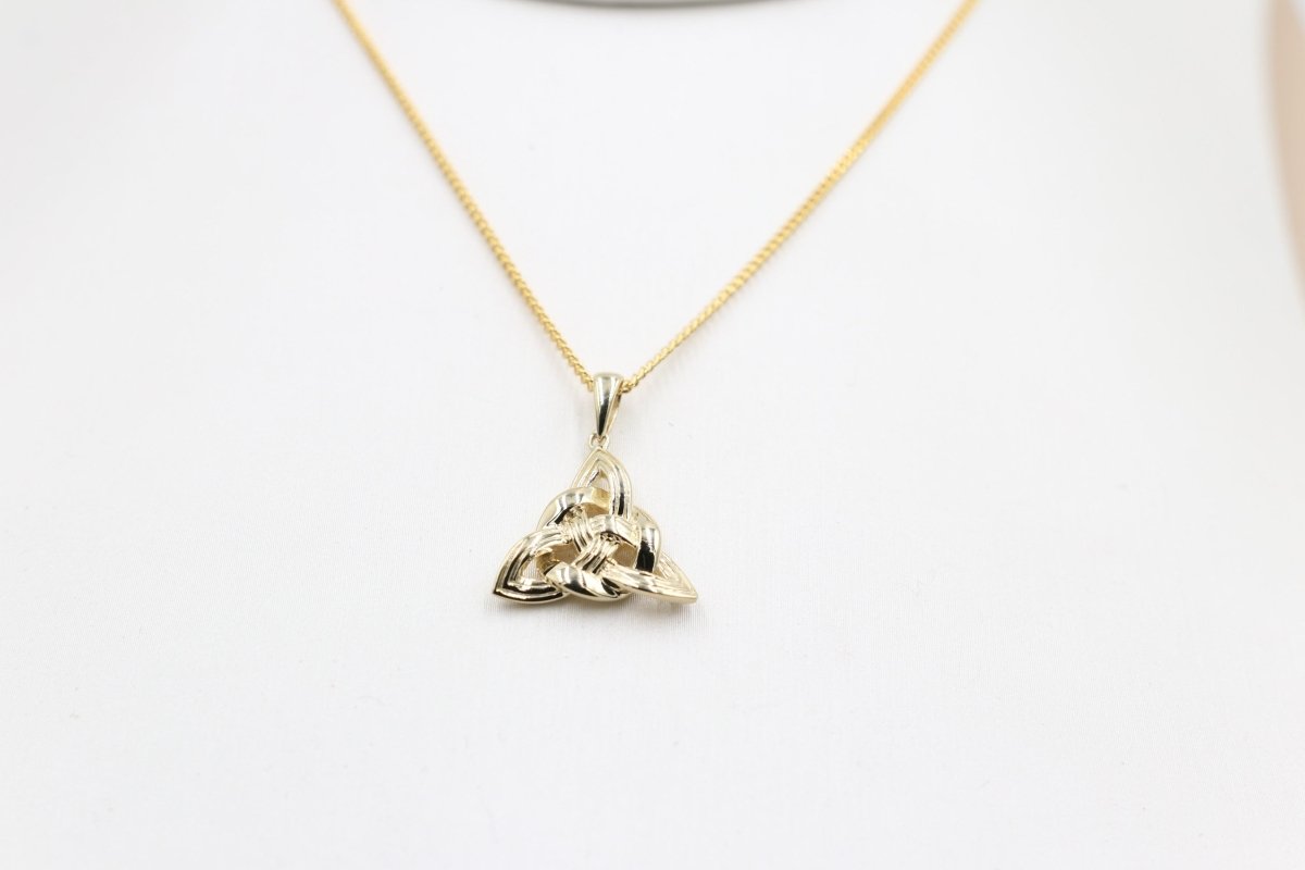 9ct Gold Celtic Pendent