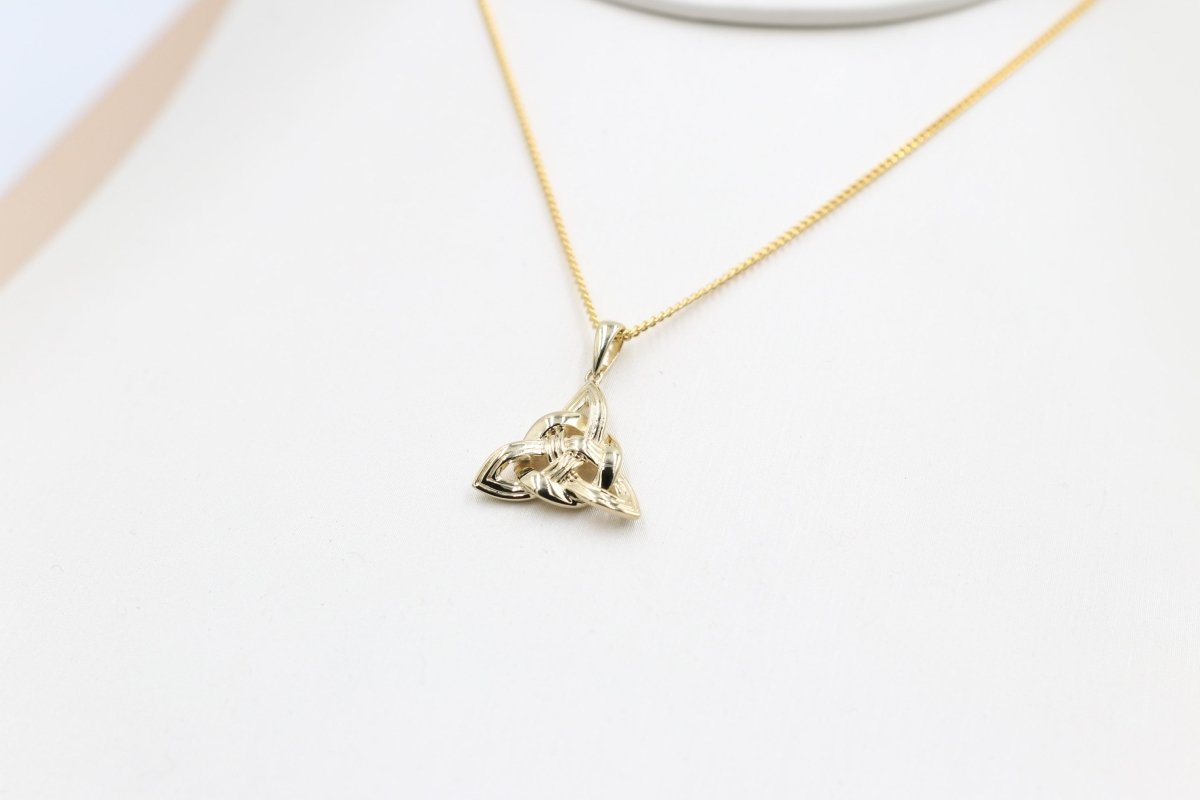 9ct Gold Celtic Pendent