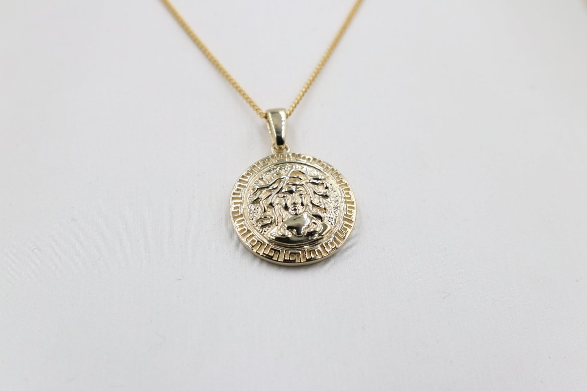 9ct Gold Medusa Pendent