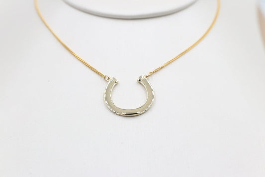 9ct Gold Horse Shoe Pendent