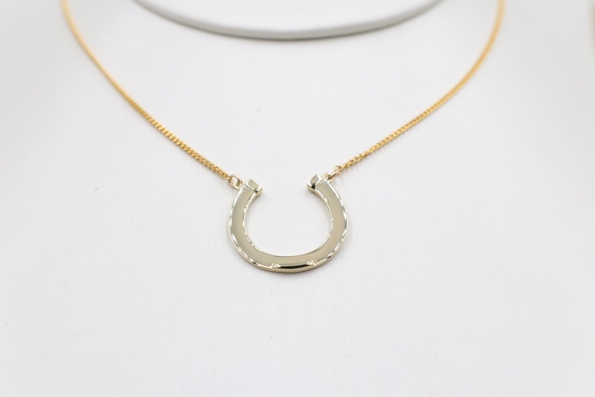 9ct Gold Horse Shoe Pendent