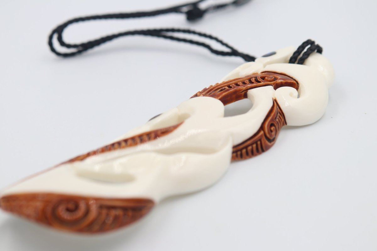XL Bone Manaia Pendent BPXL011