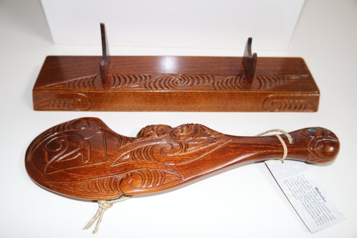 Native New Zealand wood 21st Wahaika With Base