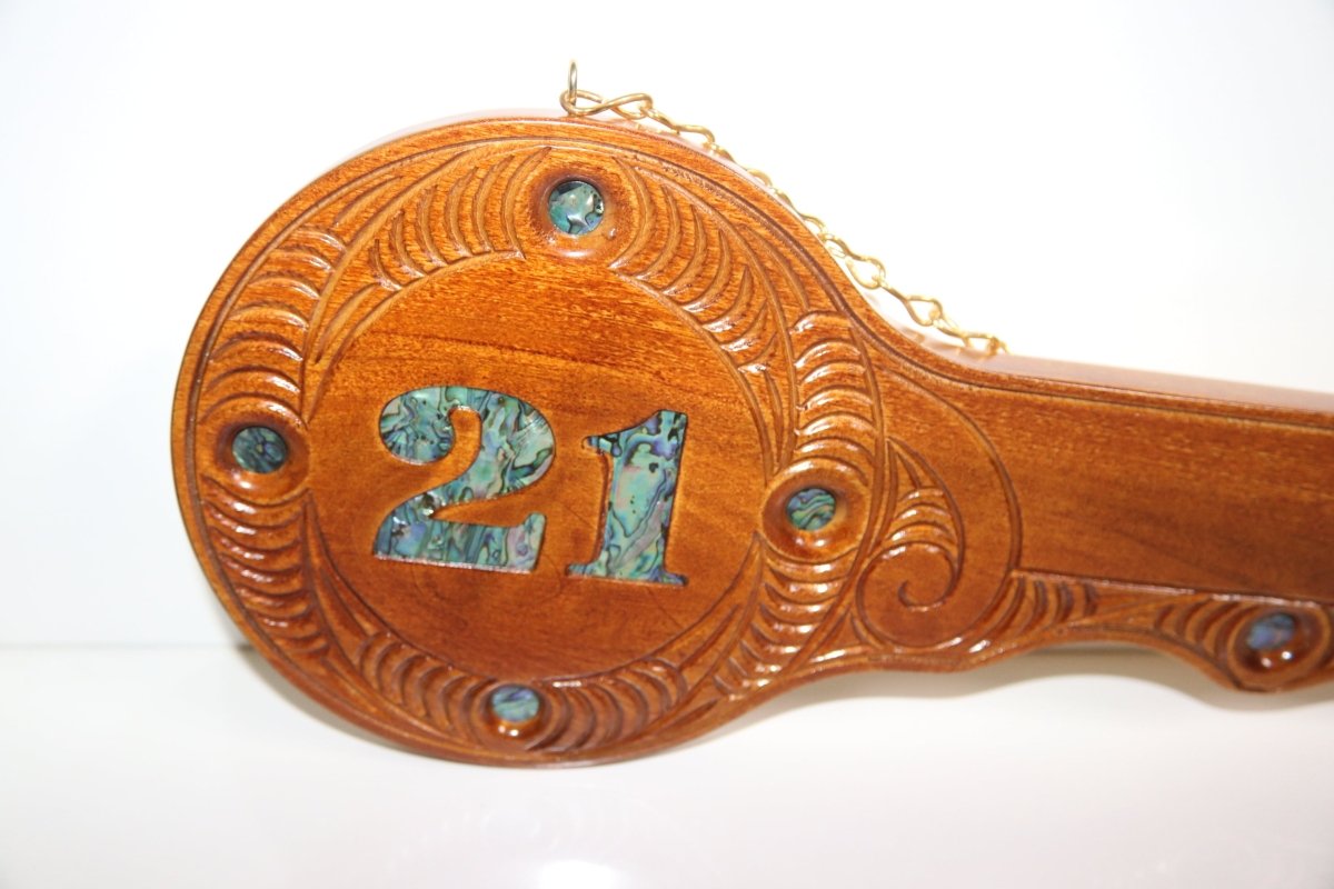 Native Wooden 21st key WM429