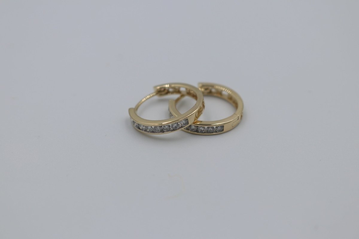 10K Gold Diamond huggies TDW 0.25 ct
