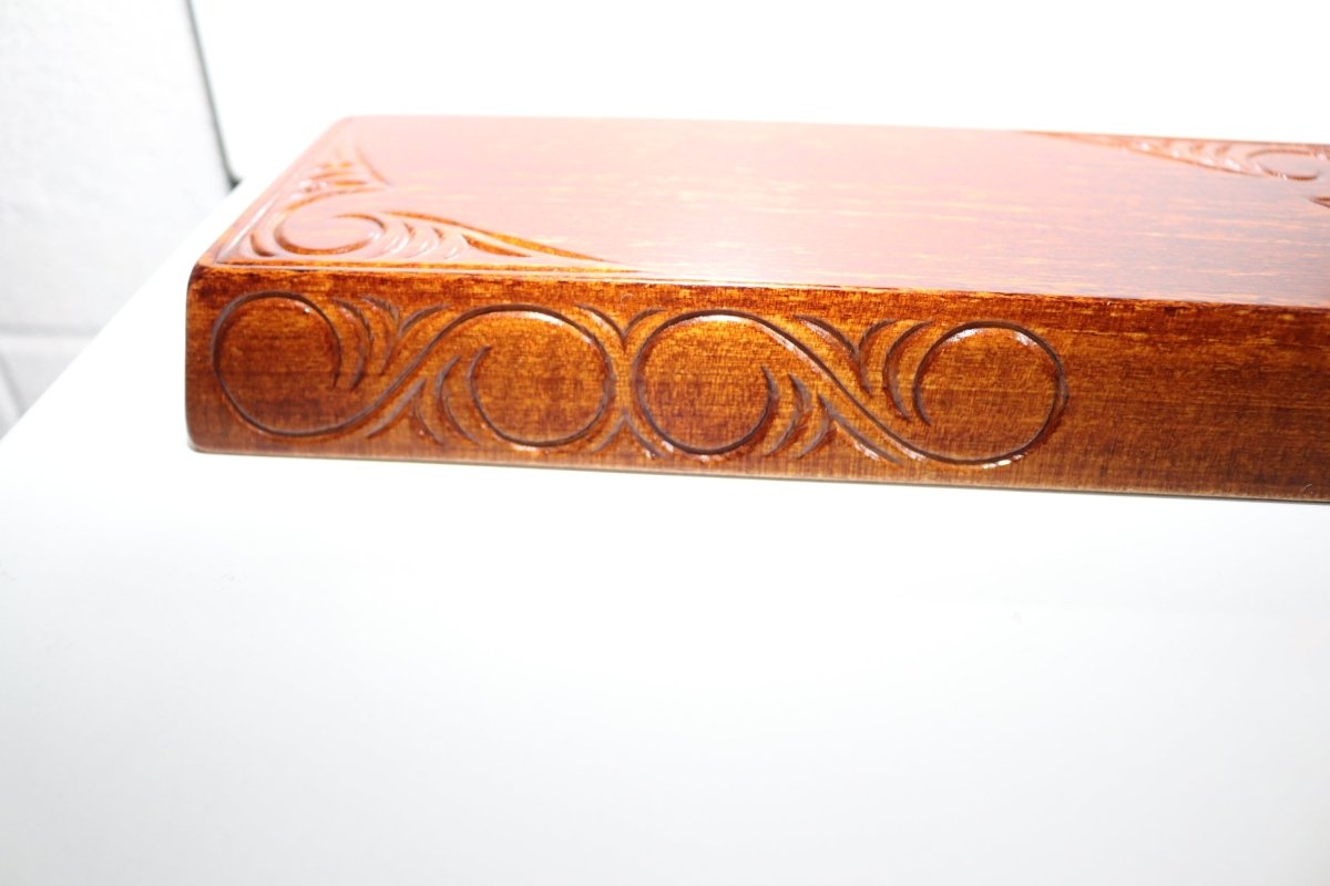 Wooden Taiaha with base and Greenstone Blade