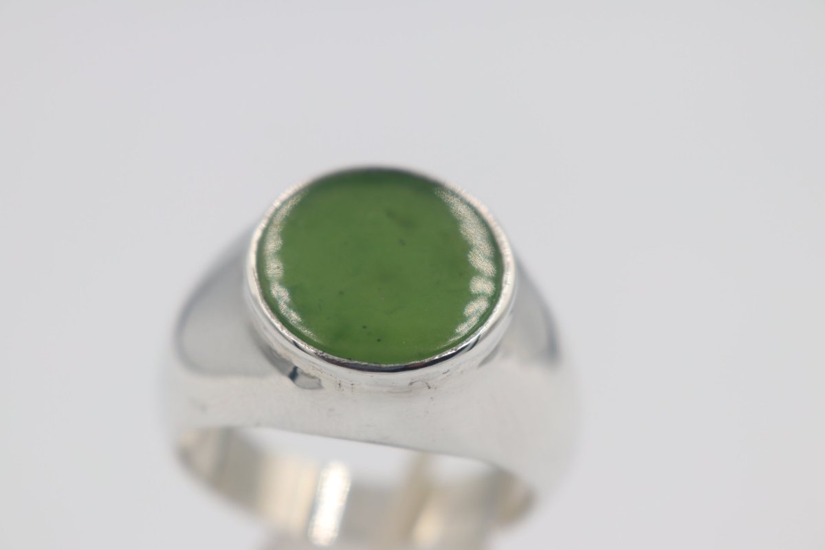 Stg Silver Mens Large Greenstone set Ring