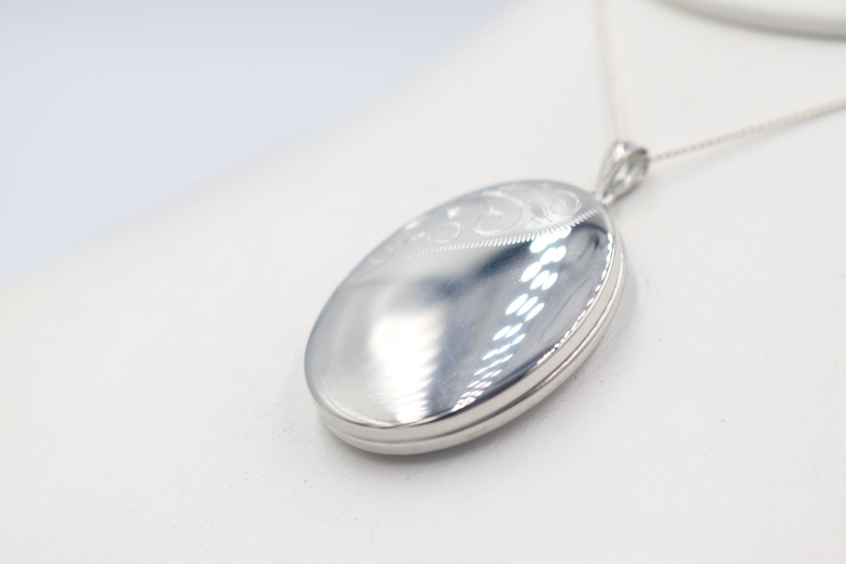 Stg Silver Cremation Urn Locket