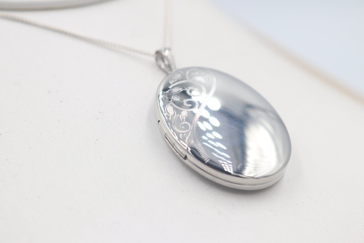 Stg Silver Cremation Urn Locket