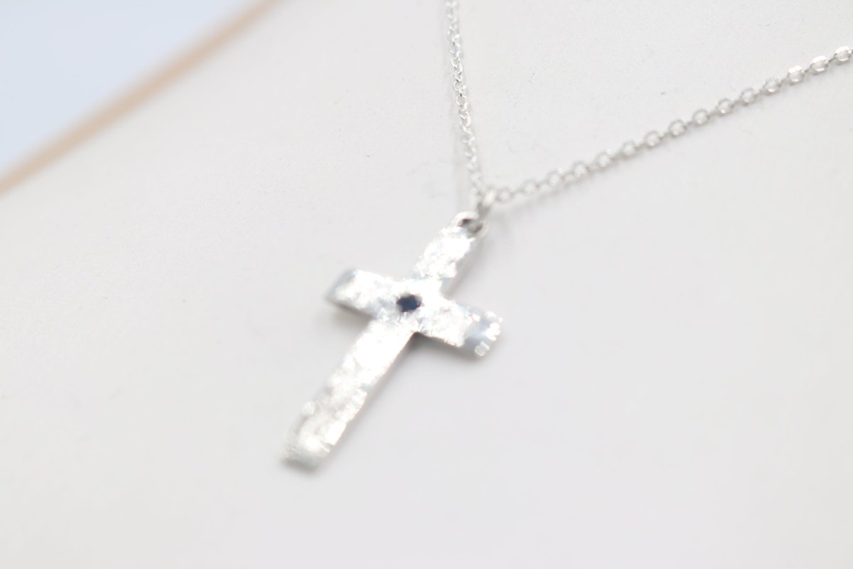 Stg Silver Engraved Cross with Saphhire