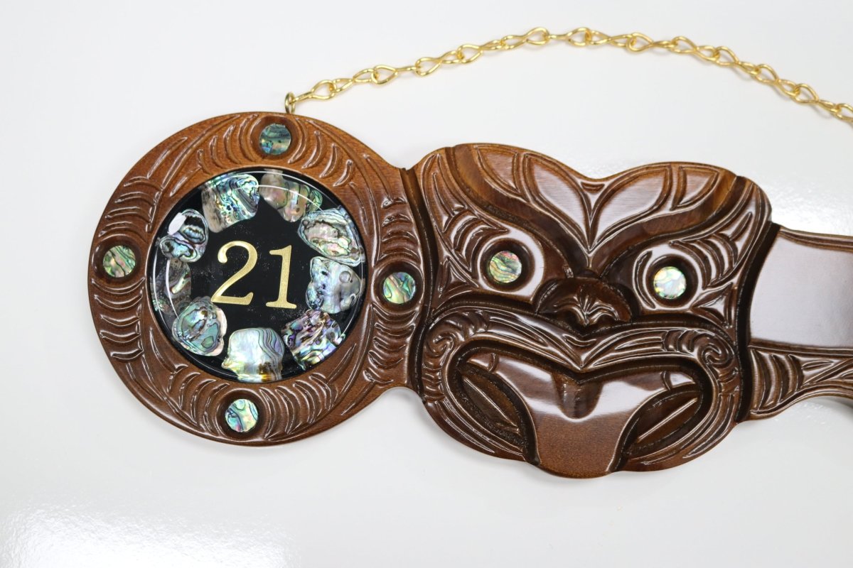 Native Wooden 21st key WM436